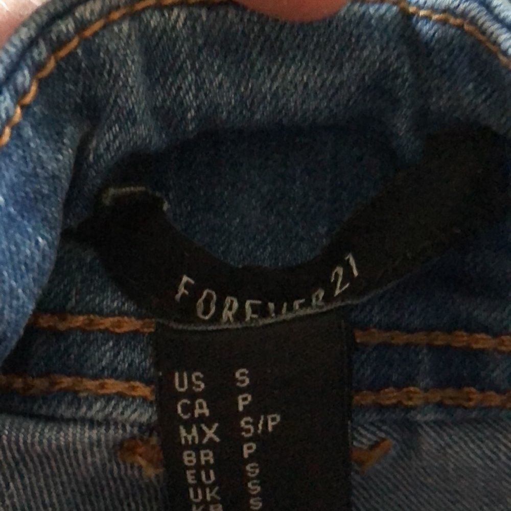 Women’s Forever 21 Jeans Size S - Picture 5 of 5